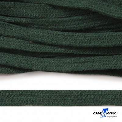 Шнур плетеный d-8 мм плоский, 70% хлопок 30% полиэстер, уп.85+/-1 м, цв.1016-т.зеленый - купить в Армавире. Цена: 742.50 руб.